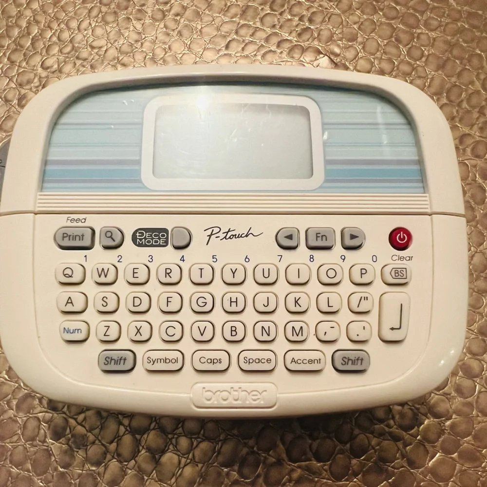 NWOT Brother PT-90 Label Maker in Gray and White Includes Tape